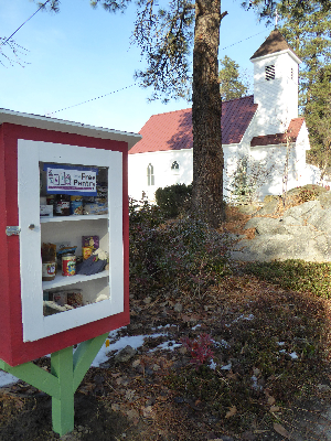 Free Little Pantry at Faith Lutheran Church